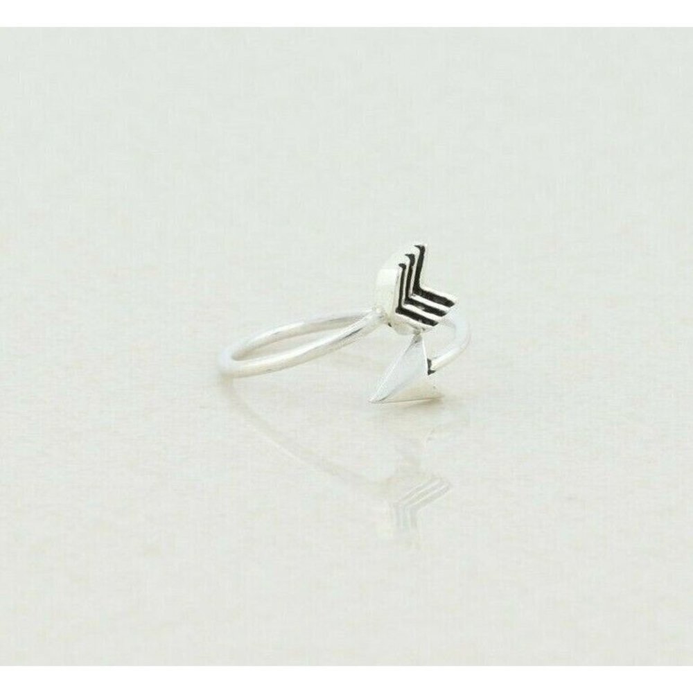 Sterling Silver Arrow Toe Midi Ring Size 2 1/2 Adjustable - Picture 7 of 7